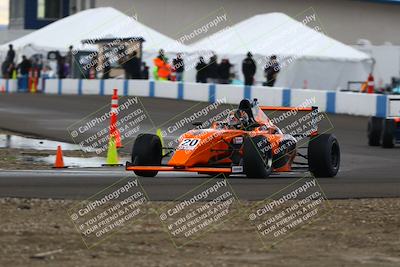 media/Nov-16-2025-CalClub SCCA (Sun) [[2975c16dfc]]/Group 5/Turn 1/